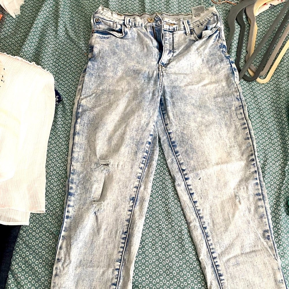 Mom jeans